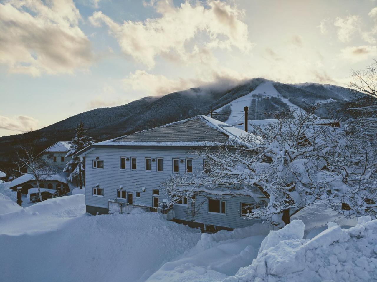 Raicho Lodge Madarao Iiyama Eksteriør billede